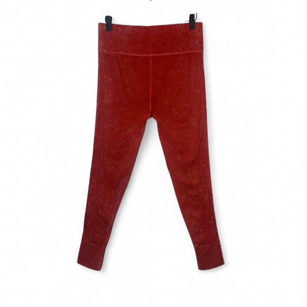 By Anthropologie Seamless Ribbed Leggings in Coral